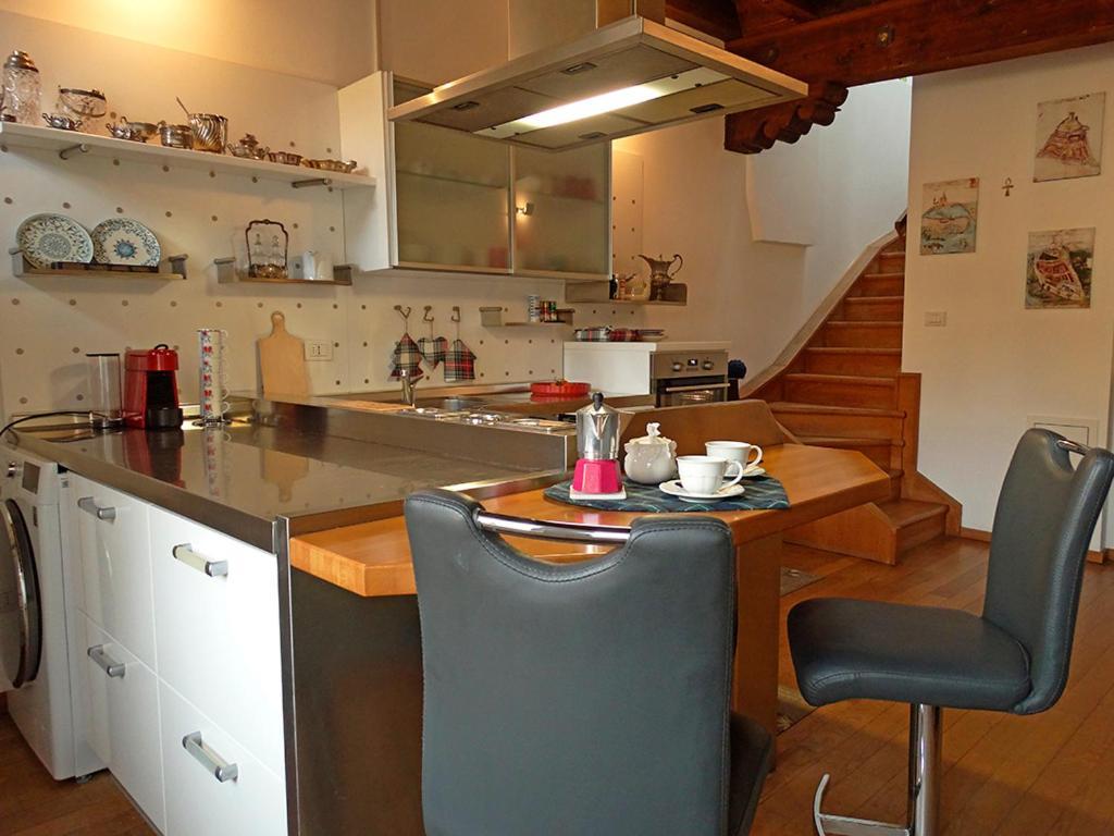 New Charme & Luxury - Sosa Residence In The Heart Of 우디네 외부 사진