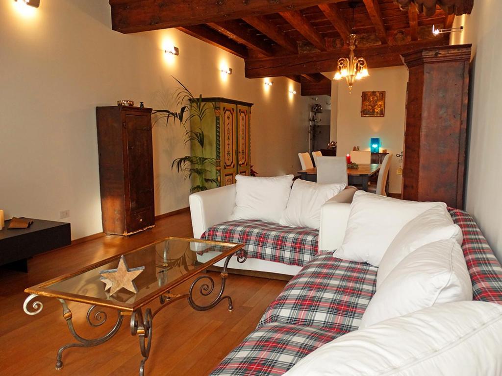 New Charme & Luxury - Sosa Residence In The Heart Of 우디네 외부 사진